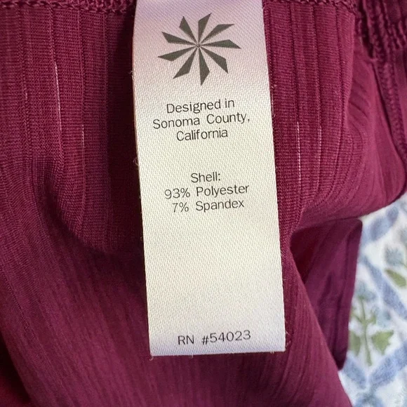 Athleta Berry Sleeveless Top - Picture 4 of 5